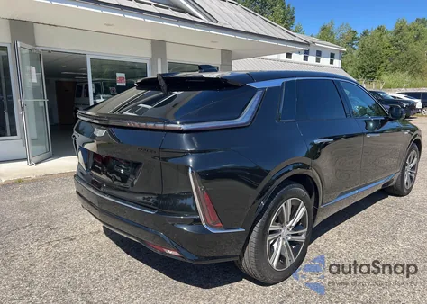 2024 Cadillac Lyriq Luxury из США, поврежденный, VIN 1GYKPPRLXRZ110762
